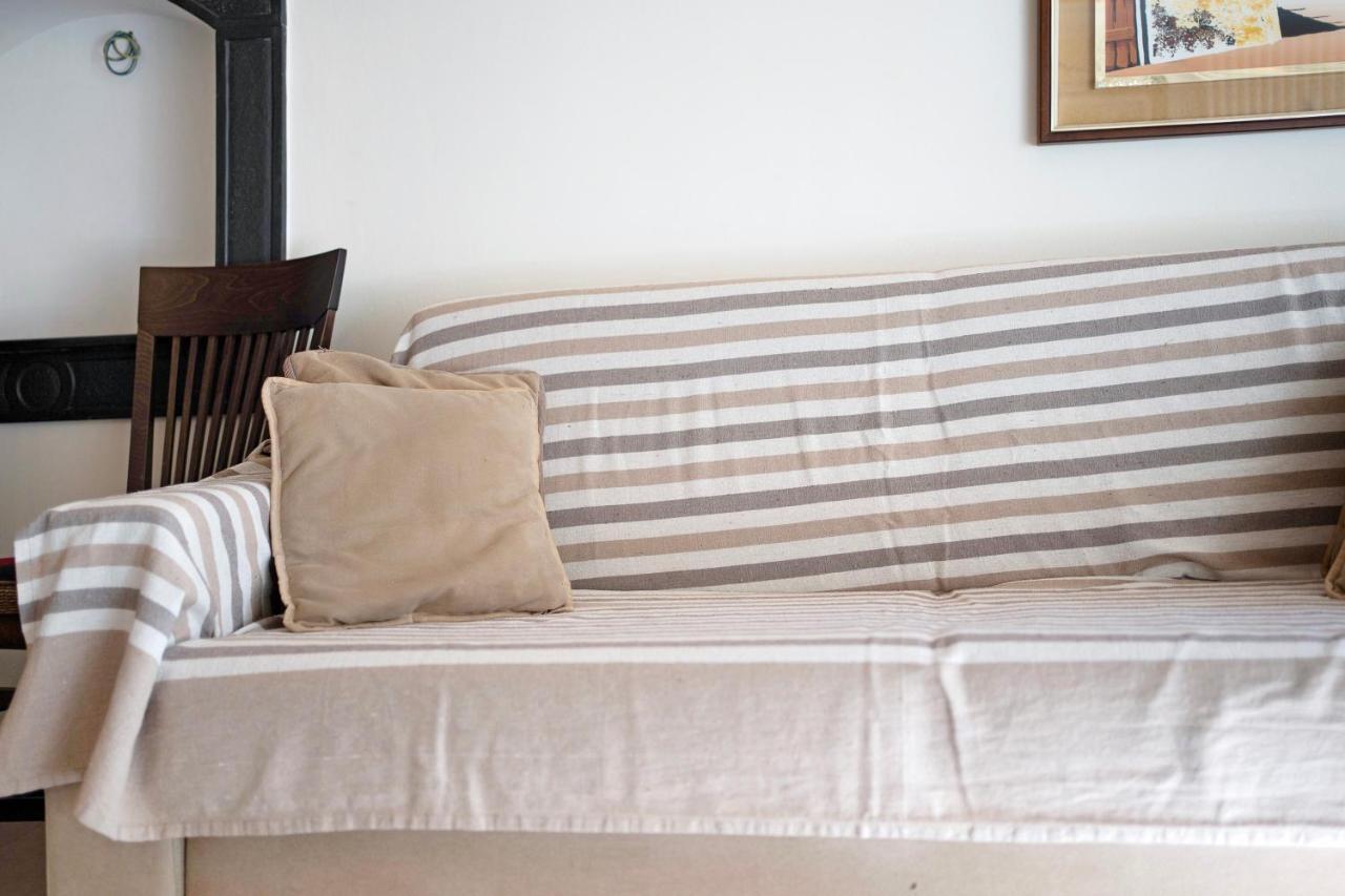 La Credenza, Borgo Dei Pescatori Apartment Черво Екстериор снимка